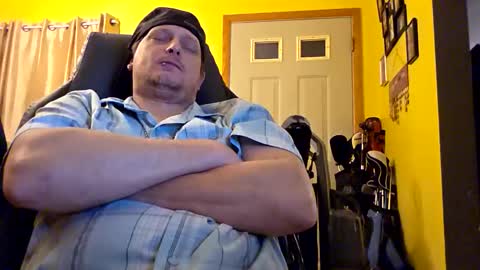 edwardaims_2please online show from November 2025 04:55:02 AM