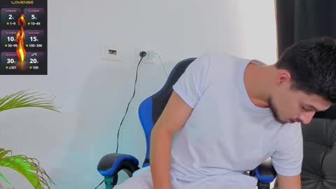 Edward Ross online show from November 2025 07:40:02 PM