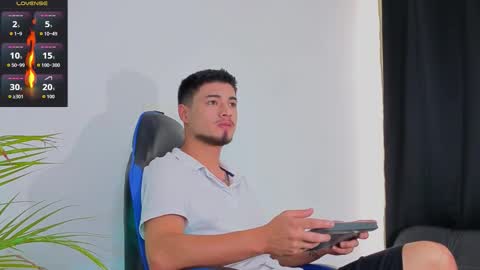 Edward Ross online show from November 2025 08:41:02 PM