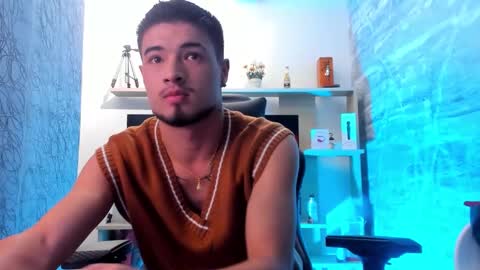 Snapshot of edwardross_ chatting on February 2026 11:19:01 PM Edward Ross online show from February 2026 11:19:01 PM