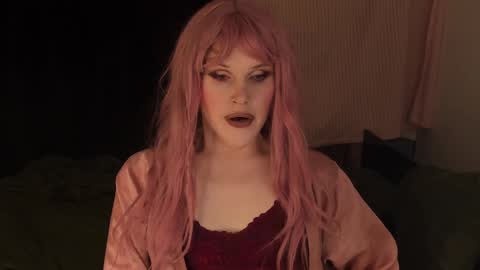 Effie Mur online show from December 2024 03:58:01 PM