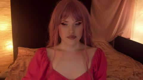 Effie Mur online show from February 2025 03:38:01 PM