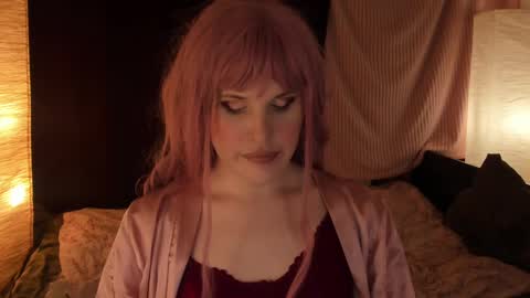 Effie Mur online show from February 2025 06:54:02 PM