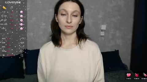 Snapshot of effy_gray chatting on December 2024 10:21:01 AM Anna online show from December 2024 10:21:01 AM