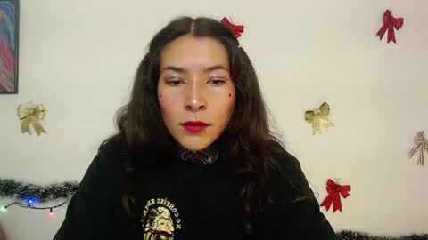 Snapshot of eimytatto_ chatting on December 2024 12:52:02 PM Carla online show from December 2024 12:52:02 PM