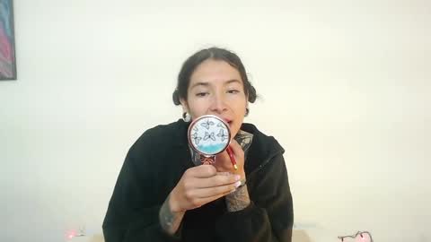 Snapshot of eimytatto_ chatting on January 2025 06:56:02 PM Carla online show from January 2025 06:56:02 PM