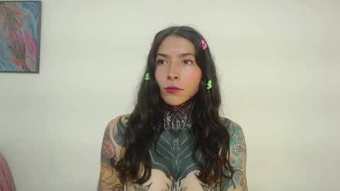 Snapshot of eimytatto_ chatting on January 2025 09:15:01 PM Carla online show from January 2025 09:15:01 PM