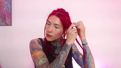 Snapshot of eimytatto_ chatting on January 2025 12:43:02 AM Carla online show from January 2025 12:43:02 AM