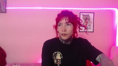 Snapshot of eimytatto_ chatting on February 2025 01:49:02 PM Carla online show from February 2025 01:49:02 PM