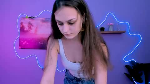 Snapshot of eira_mouse chatting on April 2026 08:50:01 AM Sweet Eira online show from April 2026 08:50:01 AM