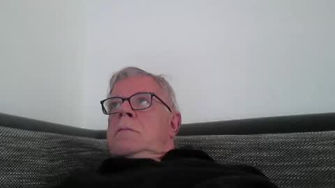 eisbaer1957 online show from February 2025 09:16:01 AM