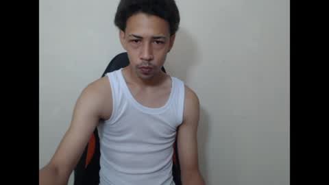 Snapshot of el_menor chatting on April 2026 03:04:02 AM Instagram BelowAbajo online show from April 2026 03:04:02 AM