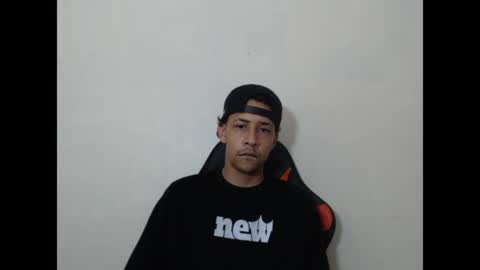 Snapshot of el_menor chatting on May 2026 02:53:02 AM Instagram BelowAbajo online show from May 2026 02:53:02 AM