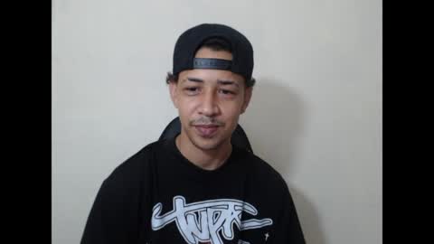 Snapshot of el_menor chatting on May 2026 03:02:01 AM Instagram BelowAbajo online show from May 2026 03:02:01 AM