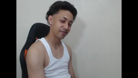 Snapshot of el_menor chatting on May 2026 03:13:01 AM Instagram BelowAbajo online show from May 2026 03:13:01 AM