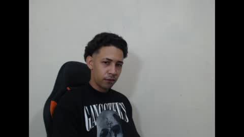 Snapshot of el_menor chatting on May 2026 02:09:02 AM Instagram BelowAbajo online show from May 2026 02:09:02 AM