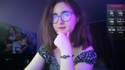 Snapshot of el_sweety chatting on December 2024 03:20:02 PM If you like it when I meow give me a thumbs up online show from December 2024 03:20:02 PM