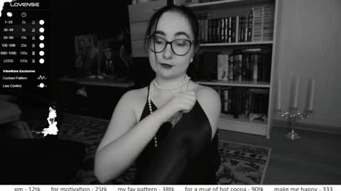 If you like it when I meow give me a thumbs up online show from February 2026 12:49:01 PM