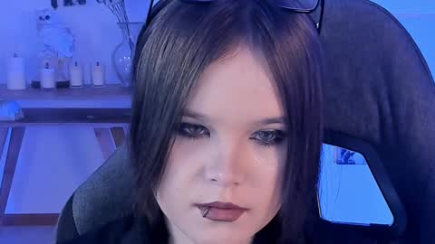 Snapshot of elainebeness chatting on December 2024 04:39:02 PM Your sweet girl online show from December 2024 04:39:02 PM