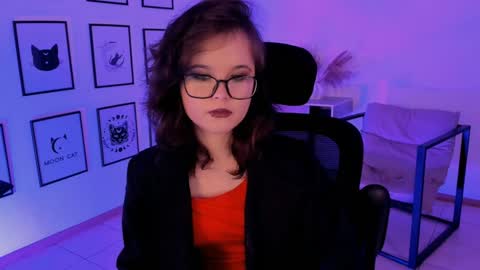 Snapshot of elainebeness chatting on December 2024 06:59:02 PM Your sweet girl online show from December 2024 06:59:02 PM