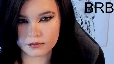 Snapshot of elainebeness chatting on February 2025 10:31:01 PM Your sweet girl online show from February 2025 10:31:01 PM