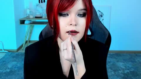 Snapshot of elainebeness chatting on March 2025 07:23:01 PM Your sweet girl online show from March 2025 07:23:01 PM