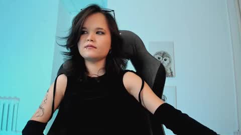 Snapshot of elainebeness chatting on March 2025 01:47:01 AM Your sweet girl online show from March 2025 01:47:01 AM