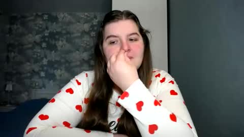 Snapshot of elanis_blair chatting on February 2025 01:59:02 PM Elanis online show from February 2025 01:59:02 PM