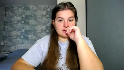 Snapshot of elanis_blair chatting on October 2025 11:00:02 AM Elanis online show from October 2025 11:00:02 AM