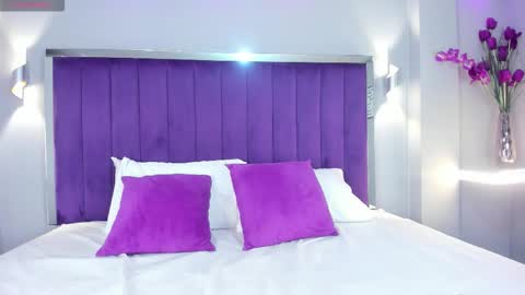 Ela online show from November 2025 04:14:01 AM