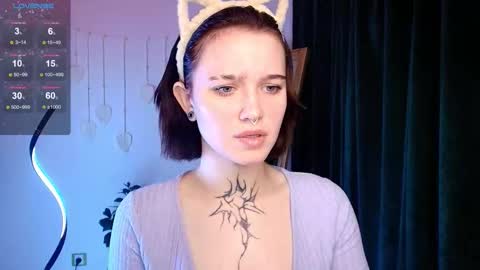 elastikiss online show from October 2025 02:33:01 AM