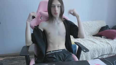 Snapshot of eleganc3 chatting on February 2026 08:24:07 AM eleganc3 online show from February 2026 08:24:07 AM