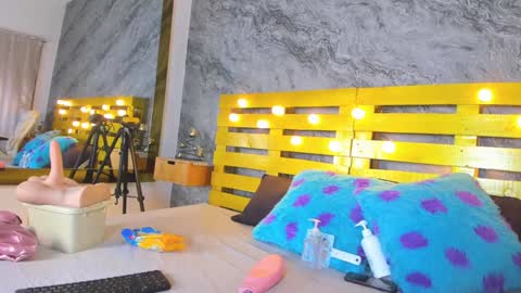 Elena online show from January 2025 07:13:02 PM