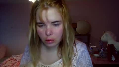 Elena online show from December 2025 02:46:02 PM