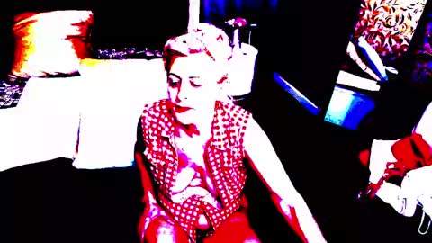 Snapshot of elenajuarez chatting on January 2025 02:57:01 AM ElenaJuarez online show from January 2025 02:57:01 AM