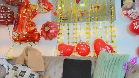 Snapshot of elenna_boobs_ chatting on September 2025 06:04:02 AM elenna_boobs_ online show from September 2025 06:04:02 AM