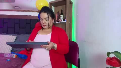 Snapshot of elenna_boobs_ chatting on July 2026 03:11:01 AM elenna_boobs_ online show from July 2026 03:11:01 AM