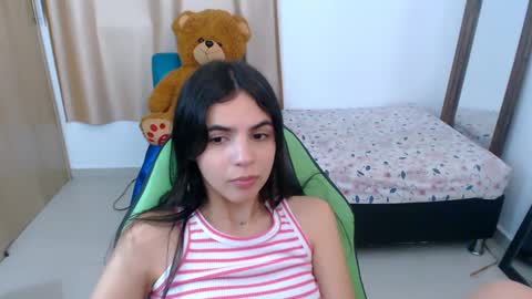 agnes online show from March 2025 08:43:02 PM