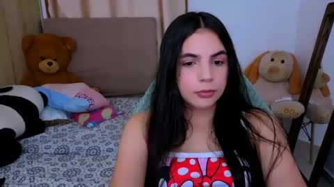 agnes online show from November 2025 05:44:02 PM