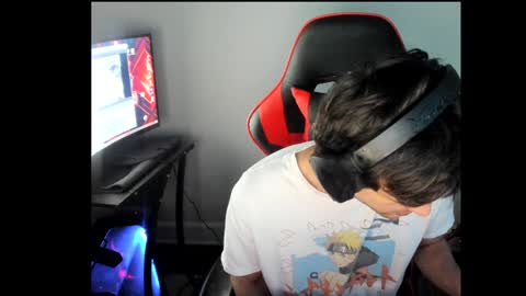 elephantrunkman online show from January 2025 04:37:01 AM