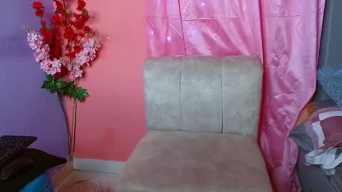 eletrabrowns online show from February 2025 07:50:02 PM