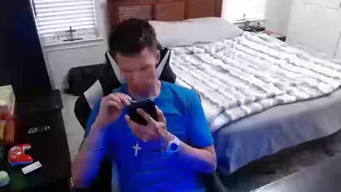 Walker online show from October 2025 11:04:02 PM