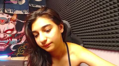 Elfy online show from November 2025 03:12:02 PM