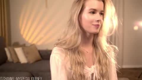 Eli online show from November 2025 09:14:01 PM