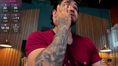 Elian online show from December 2025 12:42:02 PM