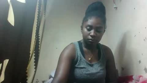 eliannee online show from December 2025 04:07:02 AM