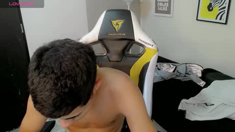 Snapshot of elii_797 chatting on October 2025 05:09:01 PM bby-santy online show from October 2025 05:09:01 PM