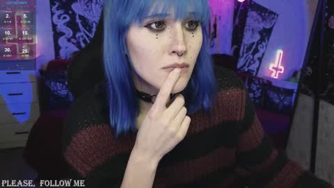 Snapshot of elika_kay chatting on December 2024 02:03:02 AM MORE ME online show from December 2024 02:03:02 AM
