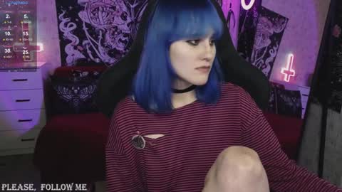 Snapshot of elika_kay chatting on December 2024 04:20:01 AM MORE ME online show from December 2024 04:20:01 AM