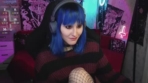 Snapshot of elika_kay chatting on February 2025 11:54:01 PM MORE ME online show from February 2025 11:54:01 PM